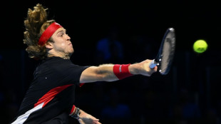 Rublev e Tsitsipas s&atilde;o eliminados nas quartas de final do ATP da Basileia