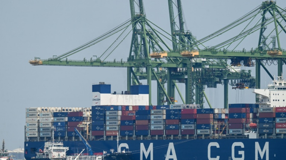 Singapore key exports slip in July as US shipments tumble 42.7 pct