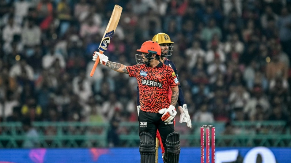 Kishan shines as Hyderabad defeat Bengaluru