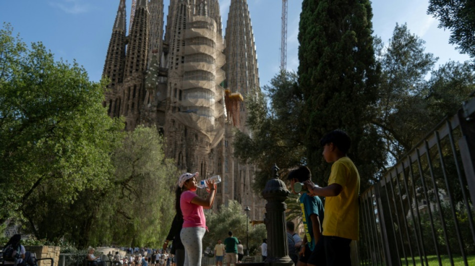 Dos muertos en un violento incendio forestal en España en medio de la ola de calor