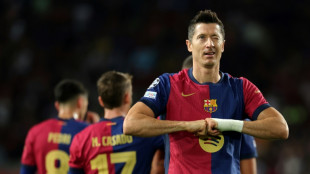 Barcelona e Real Madrid voltam ao Espanhol com &acirc;nimos opostos ap&oacute;s a Champions