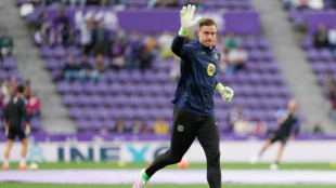 Barcelona retira braçadeira de capitão de Ter Stegen