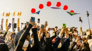 Corée du Sud: les fans de BTS se rassemblent pour célébrer les 12 ans du groupe