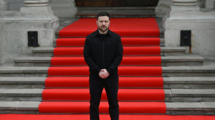 UE aprova empr&eacute;stimo de &euro; 90 bilh&otilde;es &agrave; Ucr&acirc;nia e novas san&ccedil;&otilde;es contra a R&uacute;ssia