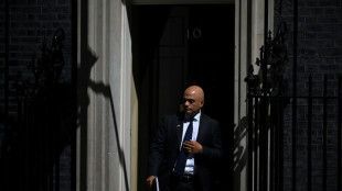 Wichtige britische Minister treten aus Protest gegen Johnson zurück