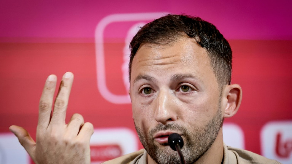 Sem Courtois, De Bruyne lidera lista da B&eacute;lgica para a Euro