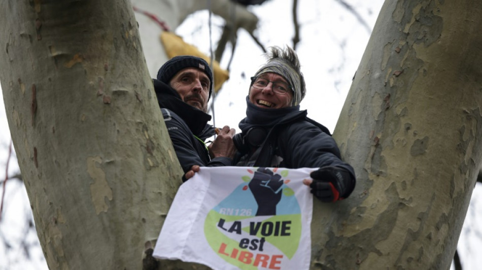 A69: audience "cruciale" &agrave; Toulouse, rassemblement d'opposants