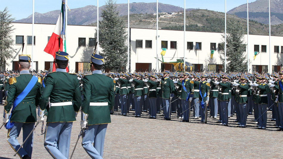 Allieva denuncia abusi, inchiesta nella scuola Guardia Finanza
