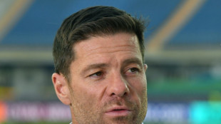 Abatido e com defesa desfalcada, Real Madrid busca reação em visita ao Almaty na Champions