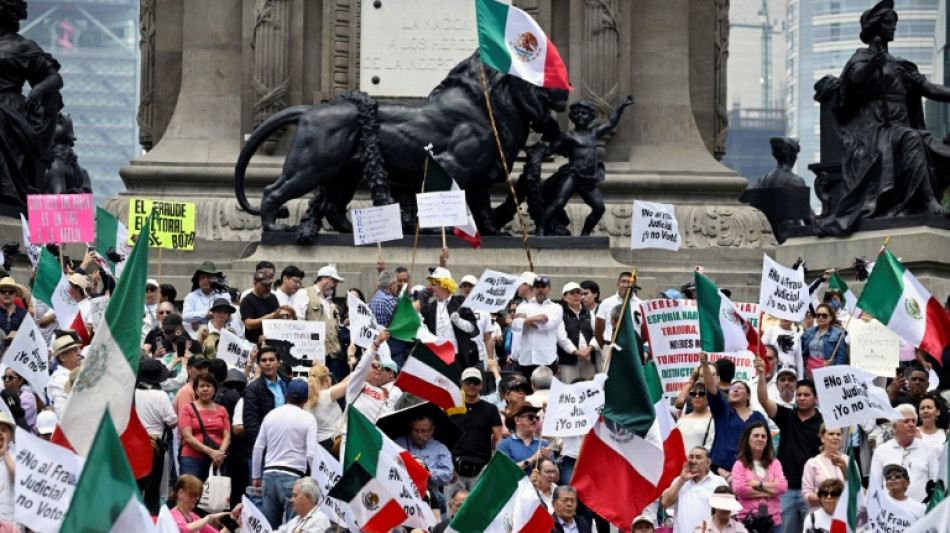 Confusi&oacute;n y protestas marcan la in&eacute;dita elecci&oacute;n de jueces en M&eacute;xico