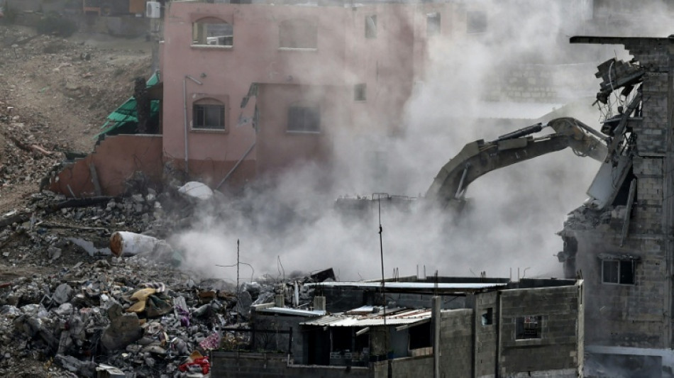 Israel inicia la destrucci&oacute;n de 25 edificios de un campo de refugiados palestinos en Cisjordania