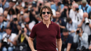 Tom Cruise to receive honorary Oscar in career first