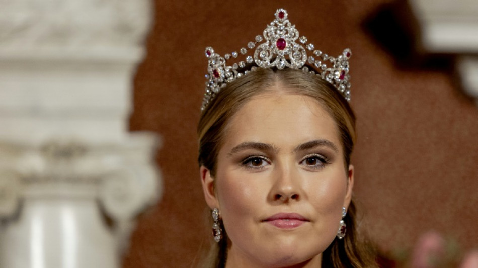 La princesse Amalia des Pays-Bas s'est cassé le bras en chutant de cheval