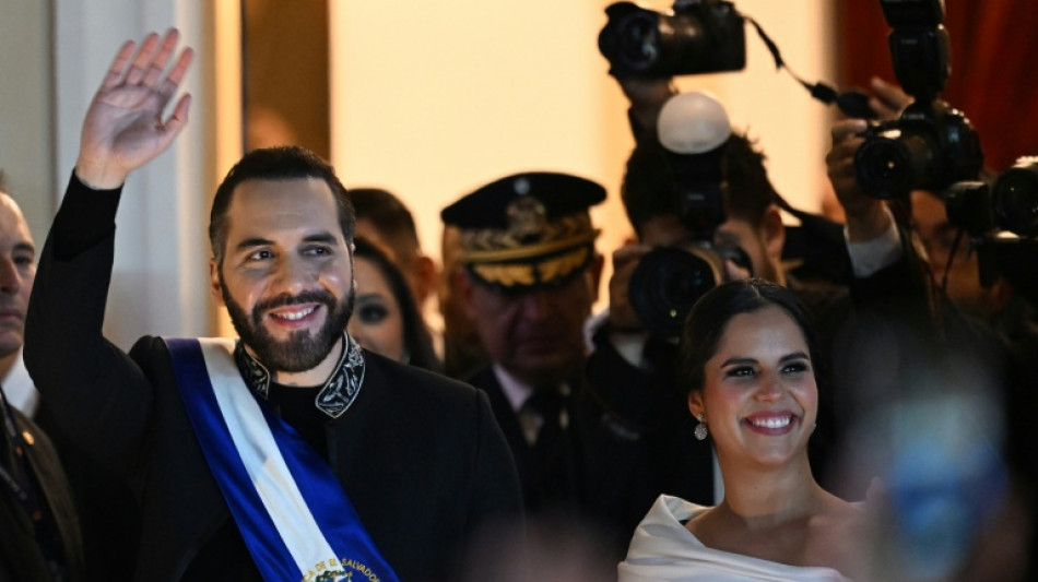 Seis de cada diez salvadore&ntilde;os temen criticar a Bukele, se&ntilde;ala una encuesta