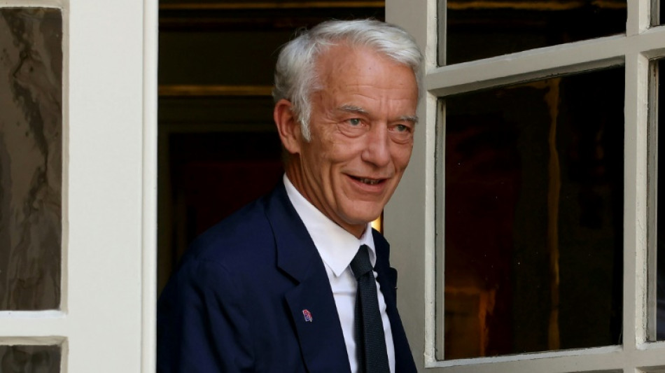 Le patron du Medef appelle &agrave; "corriger" les ruptures conventionnelles sans les interdire