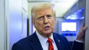 Juiz bloqueia decis&atilde;o de Trump de congelar gastos federais