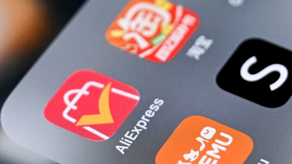 EU plans two-euro flat fee on small parcels from outside bloc