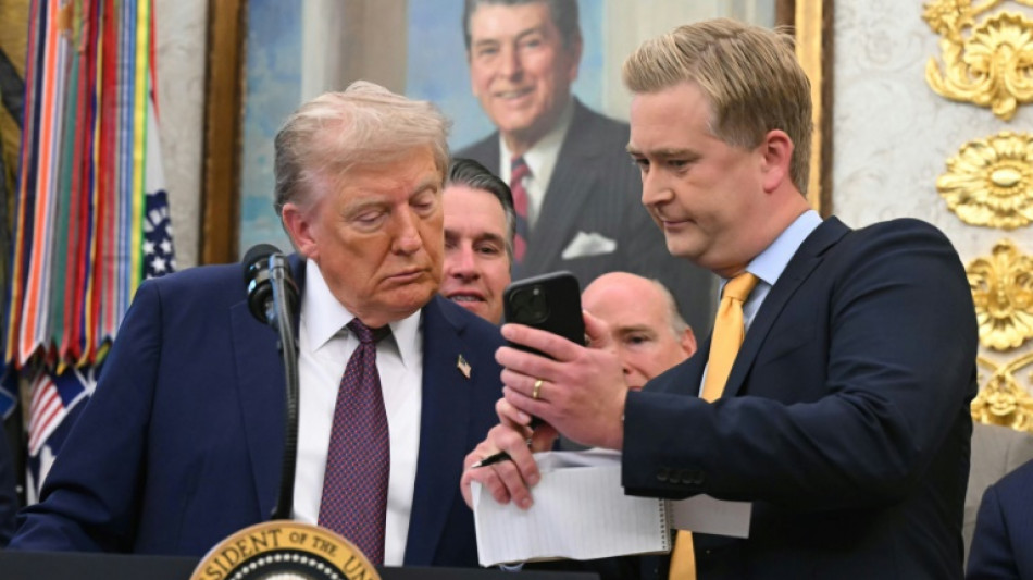 Not my bag: Trump blames AI for viral video