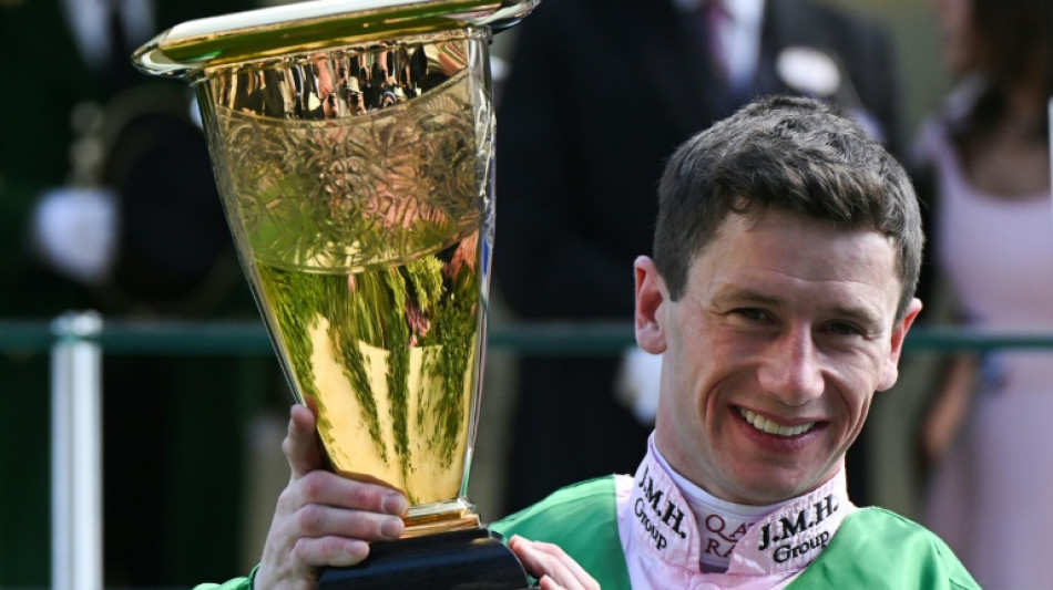 Champion jockey Oisin&nbsp;Murphy charged with drink driving