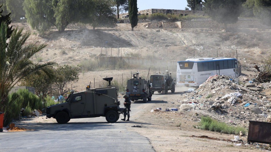 Gabinetto di sicurezza Israele approva 19 nuovi insediamenti in Cisgiordania