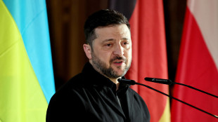 Zelensky, 'Mosca sta preparando nuovi raid alle nostre infrastrutture'