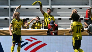 Dortmund vence Ulsan (1-0) e avan&ccedil;a &agrave;s oitavas em 1&ordm; do Grupo F da Copa de Clubes